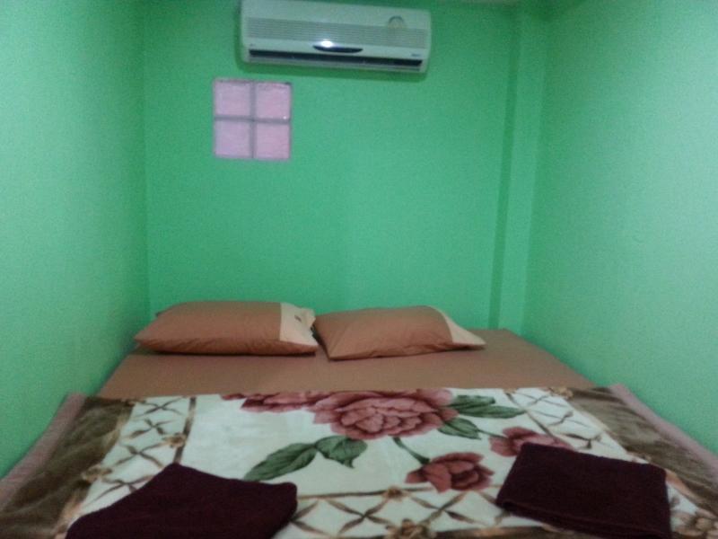 Monludee Guesthouse Ko Samet Extérieur photo